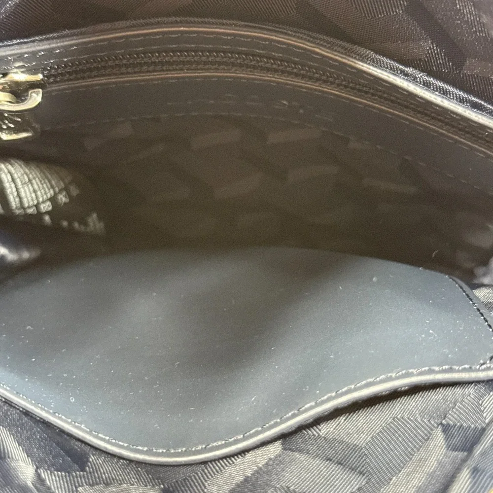 Lacoste Mens Black Polyamide Lining Chantaco Zip Closure Crossbody Camera Bag